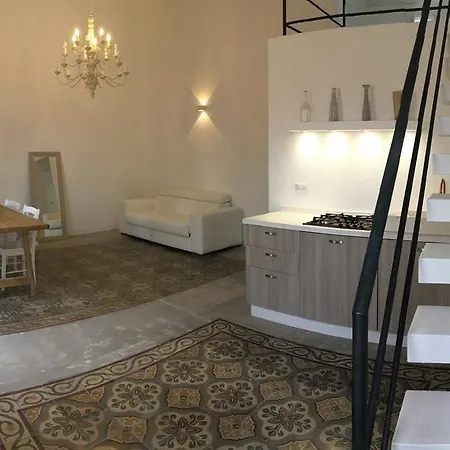 Appartamento Mandralisca Garden *