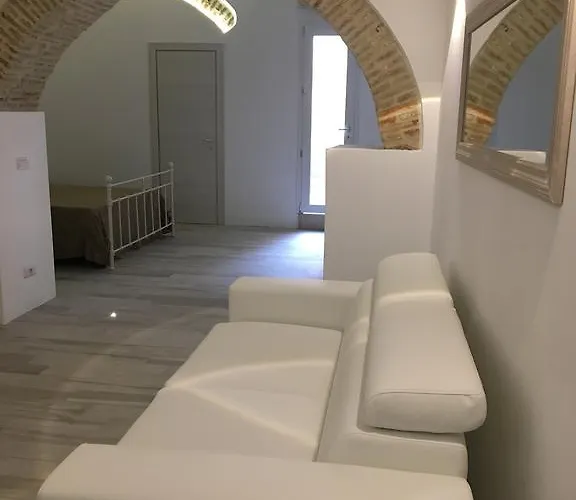 Апартаменты Mandralisca Garden Чефалу