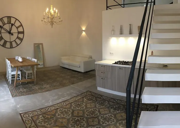 Апартаменты Mandralisca Garden *